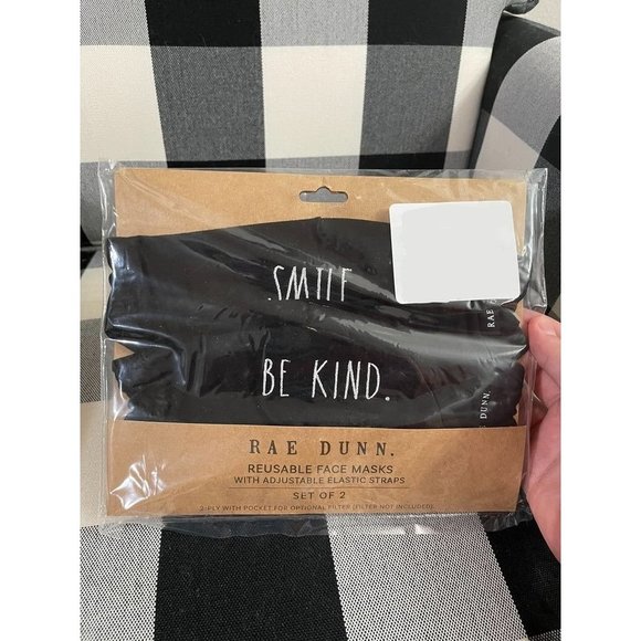 NWT Rae Dunn Reusable Face Masks - Picture 1 of 4